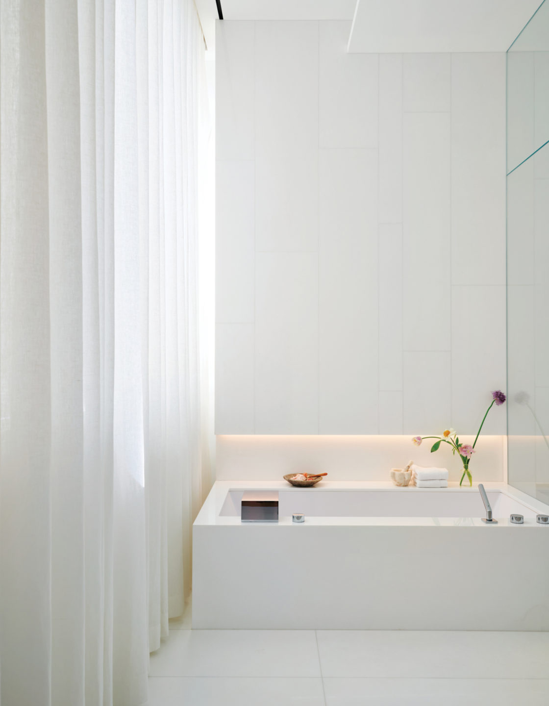 Robbins-Architecture-Tribeca-Loft-Bathroom