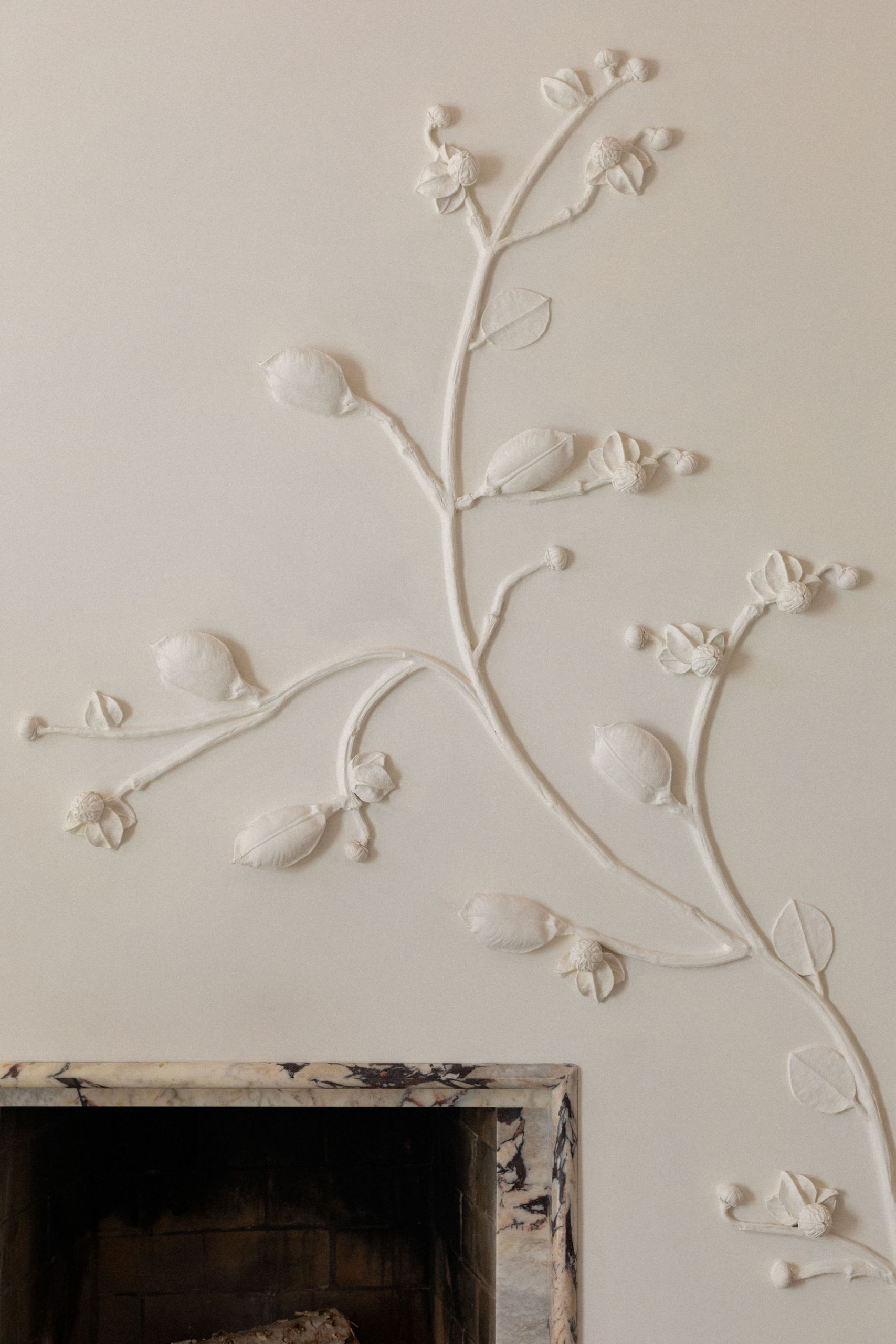 Robbins-Architecture-Project-Lake-Forest-Showhouse-Fireplace-Detail