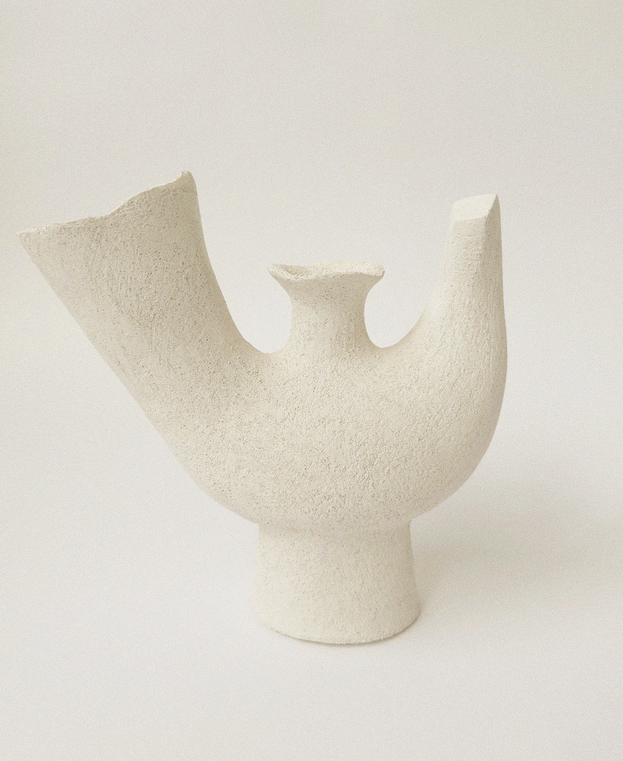 Robbins-Architecture-Kips-Bay-Showhouse-New-York-Kasumi-Vessel-2-bird-vessel